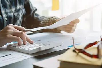 和大叔旅游去哪里好玩